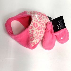 New Infant Baby Girls Nike Pink 2 piece Hat and Mitten Set
